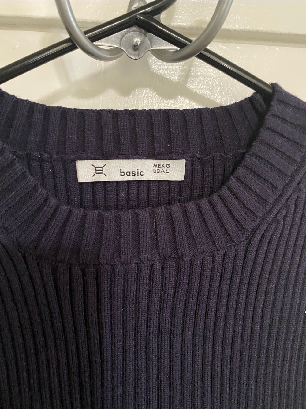 Basic Editions Navy Ribbed Sleeveless Top - Picture 2 of 5